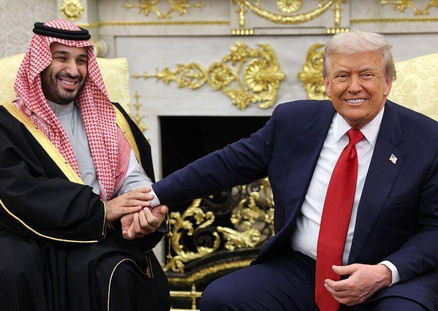 Saudiya valiahd shahzodasi Trampni Eronga qarshi zarbalarni davom ettirishga chaqirdi — NYT